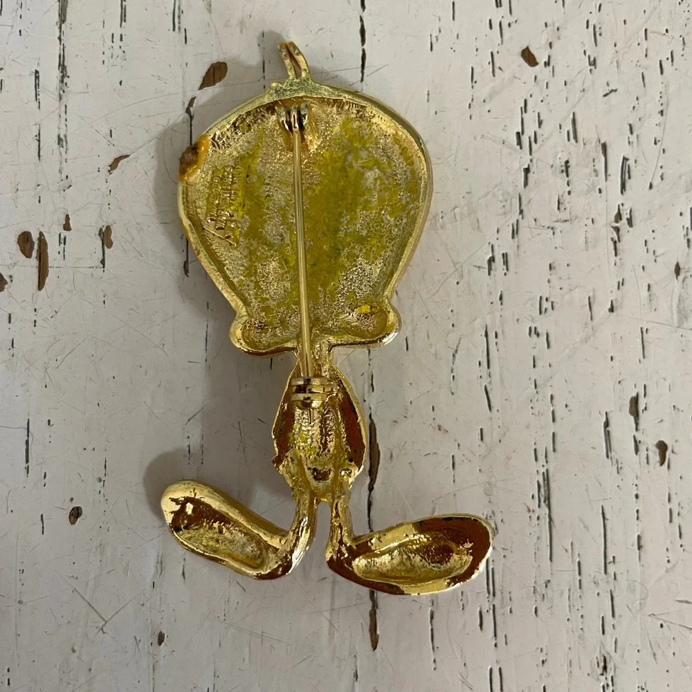 Vintage 1996 Tweety Bird Looney Tunes Enamel Brooch Pendant Warner Bros Starline